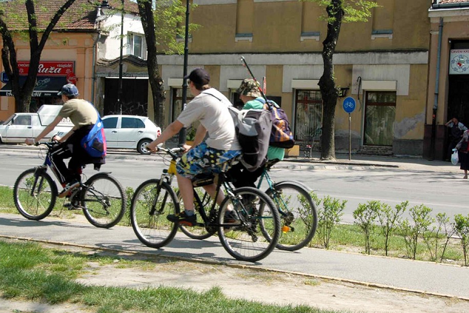 Subotica grad biciklista, a staze u lošem stanju