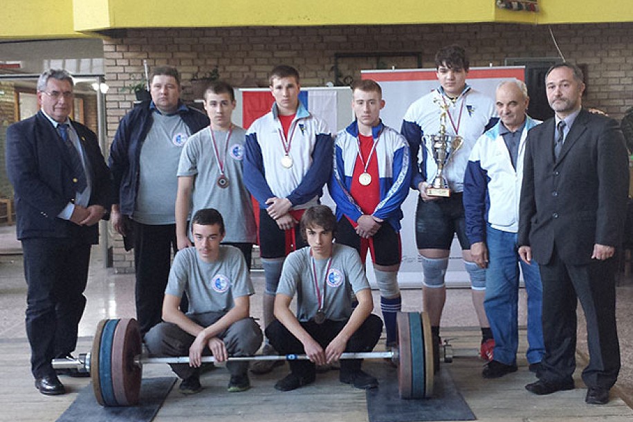 Dizači tegova Spartaka novi juniorski šampioni države