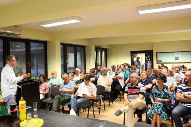 "Izbori ne postoje zbog opozicije, već zbog građana", poručuju iz Saveza za Srbiju