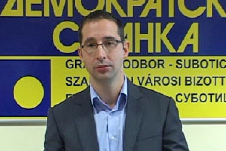DS: Gradi se bazen na Prozivci