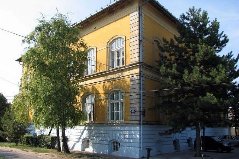 Održan probni test male mature