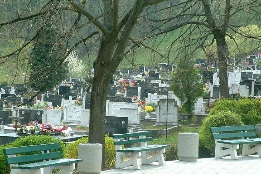 Skrnavio grobove dok je bio na zatvorskom odsustvu