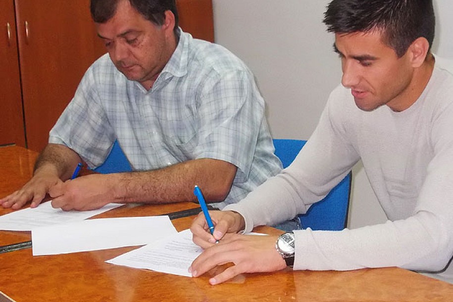Torbica produžio ugovor, Bratić završava karijeru, Aleksić potpisuje za Paok