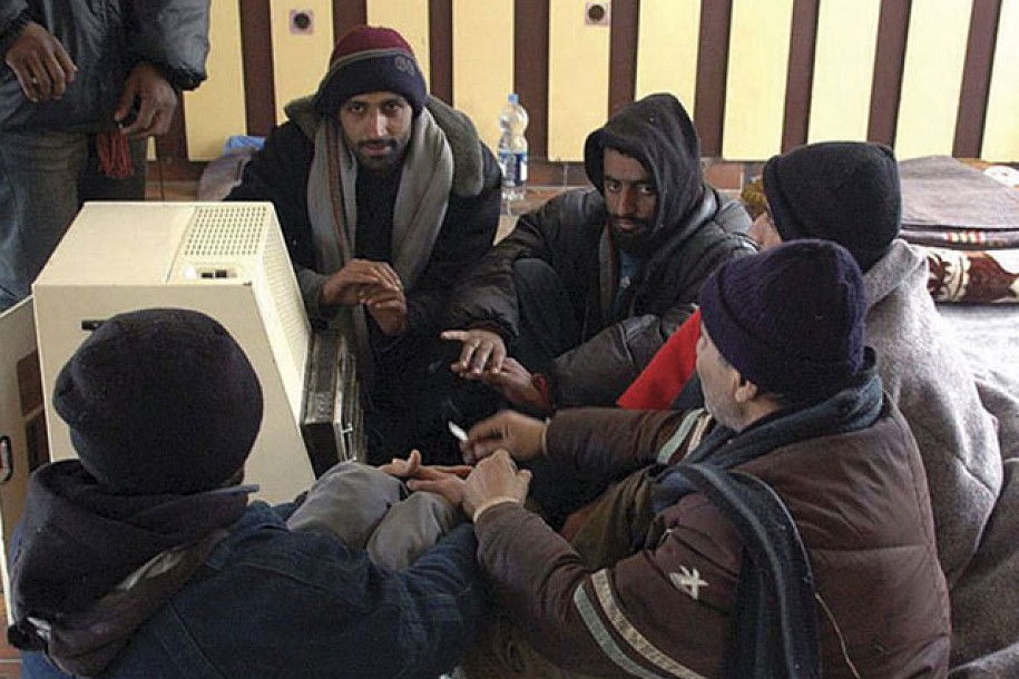 Broj predmeta koji se odnose na migrante duplo smanjen