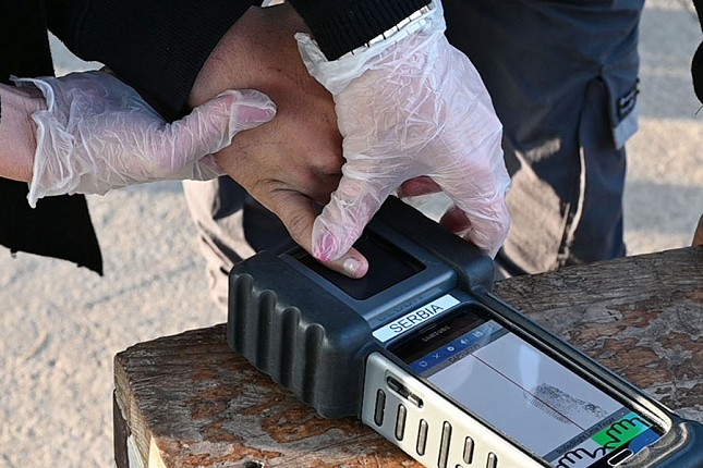 Policija u saradnji sa Interpolom kontrolisala identitet više od 500 migranata