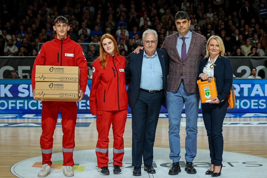 Dva defibrilatora za Halu sportova zahvaljujući humanitarnoj trci i podršci KK "Spartak"