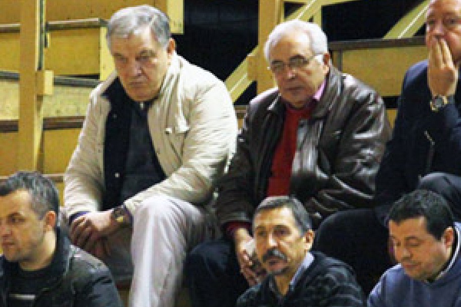 Karadžić prati mali fudbal