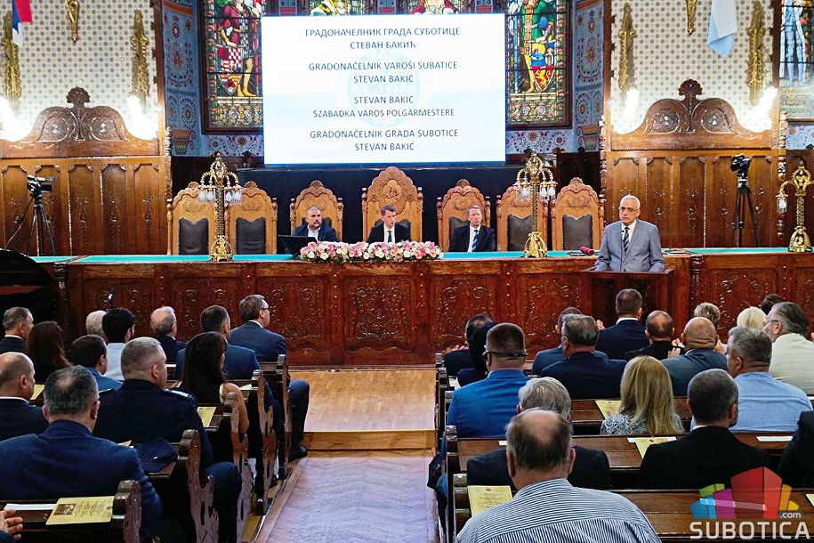 Skupština grada u četvrtak odlučuje o promeni Statuta i podizanju spomenika Petefi Šandoru