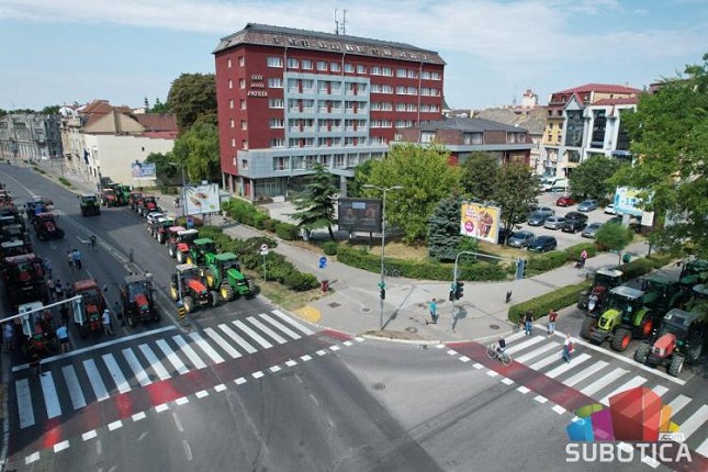 Protest paora: "Tražimo da Grad formira Krizni štab u cilju procene štete i proglašenja suše"