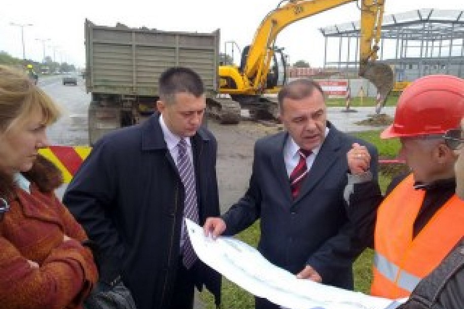 Poseta gradilištu saobraćajnice koja će povezati ulicu 51. Divizije i Put Partizanskih baza