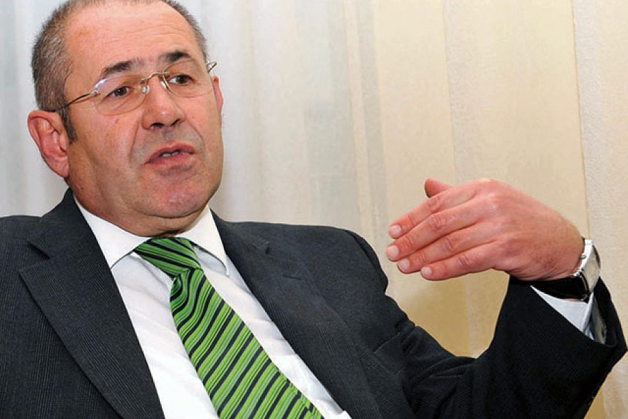 Pastor: "Suština politike je rešavanje problema"