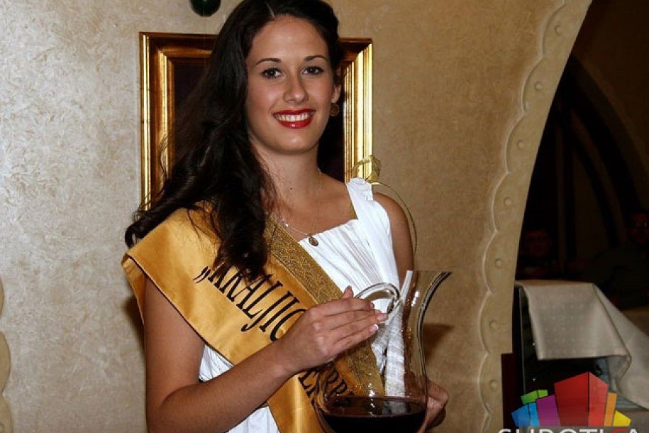 Dragana Sudarević - "Kraljica berbe 2013"
