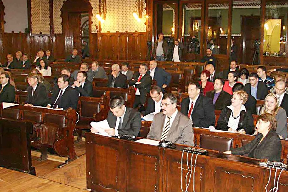 Nesloga u vlasti oko direktora Javnih preduzeća