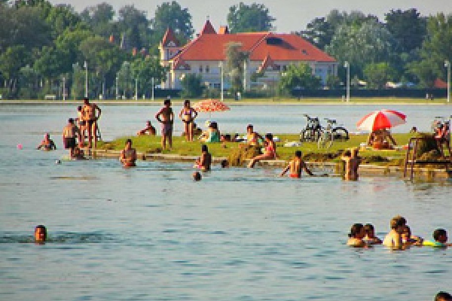 Kupanje u jezeru Palić dozvoljeno uz mere opreza
