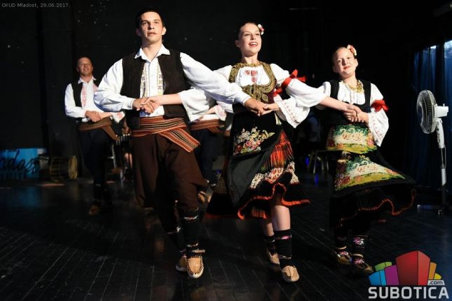 OKUD "Mladost" održava tri novogodišnja koncerta