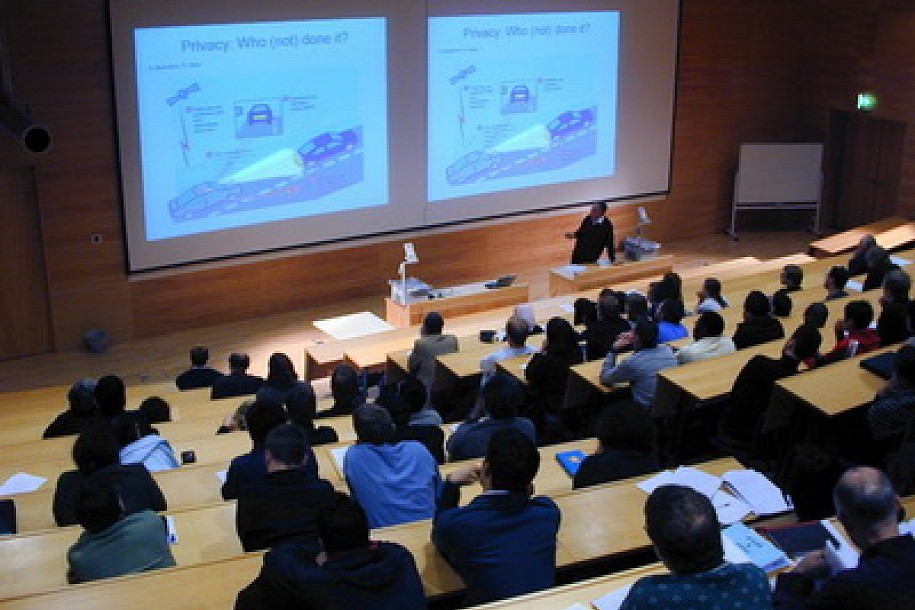 Upravljanje performansom