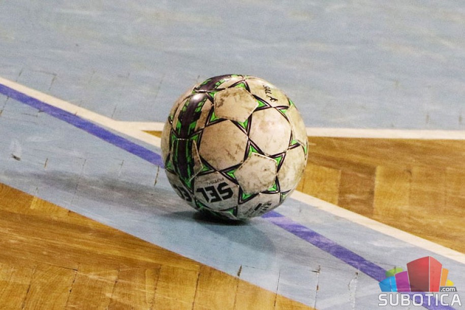 Mali fudbal: Novogodišnji turnir ulazi u završnicu grupne faze