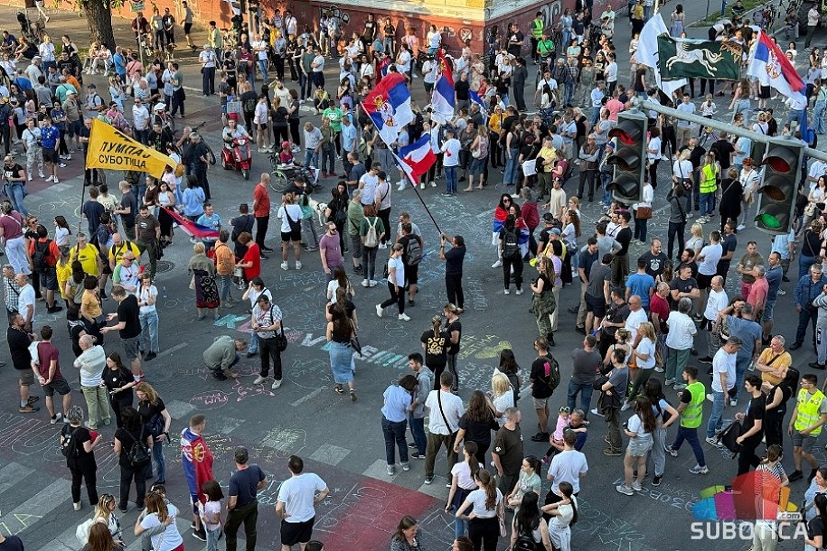 Studenti u blokadi traže izbore: "Ako nas ne puste da glasamo, pustićemo da sve stane"