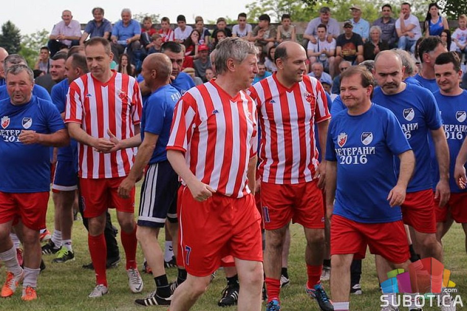 Veterani Crvene zvezde u subotu gostuju u Đurđinu