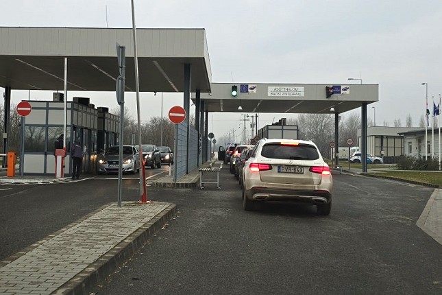 Duže radno vreme prelaza Bački Vinogradi i Bajmok