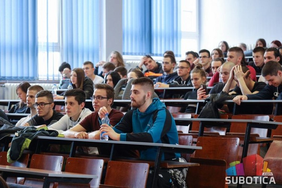 Maturantima predstavljen IT potencijal Subotice