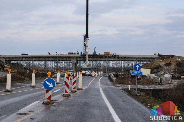 Privremeno se zatvara deonica Y kraka na Somborskom putu, od kružnog toka do Kelebije