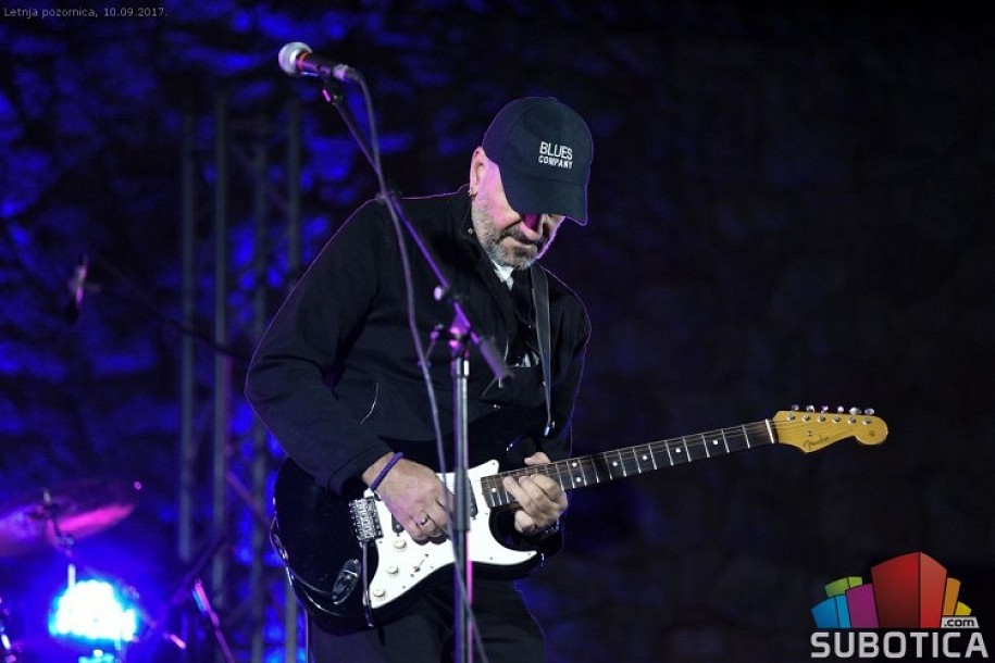 Vlatko Stefanovski održao koncert na prepunoj Letnjoj pozornici