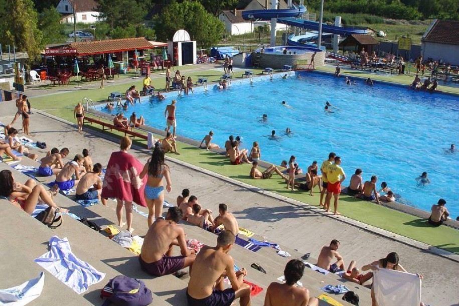 Otvoreni bazen u Dudovoj šumi od sutra