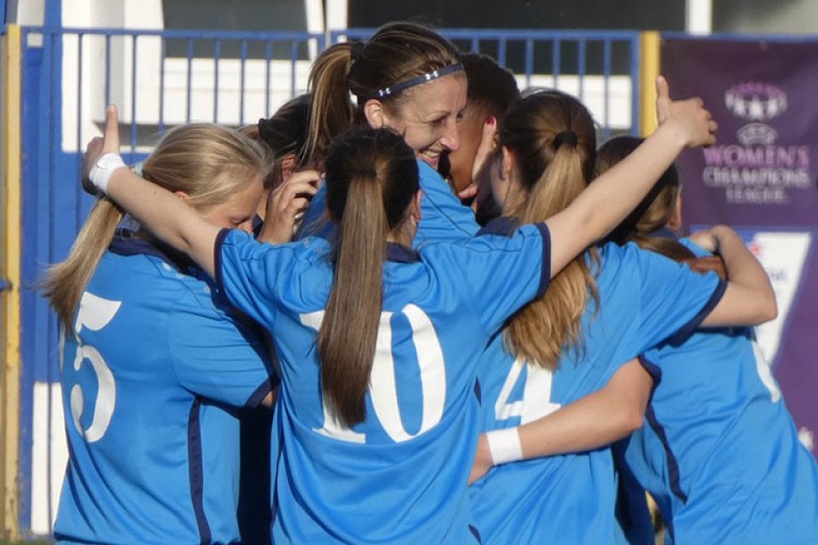 Fudbal: Lakši trening "golubica" za polufinale Kupa Srbije - 18 golova u mreži Nišlijki