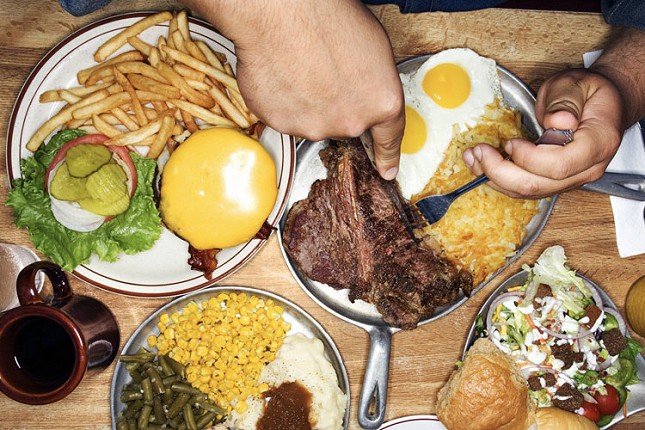 Umereno za prazničnom trpezom