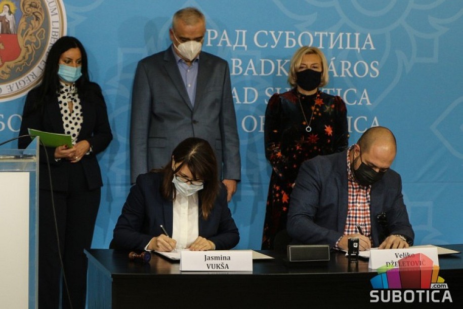 Potpisan ugovor o zakupu objekata Apoteke Subotica