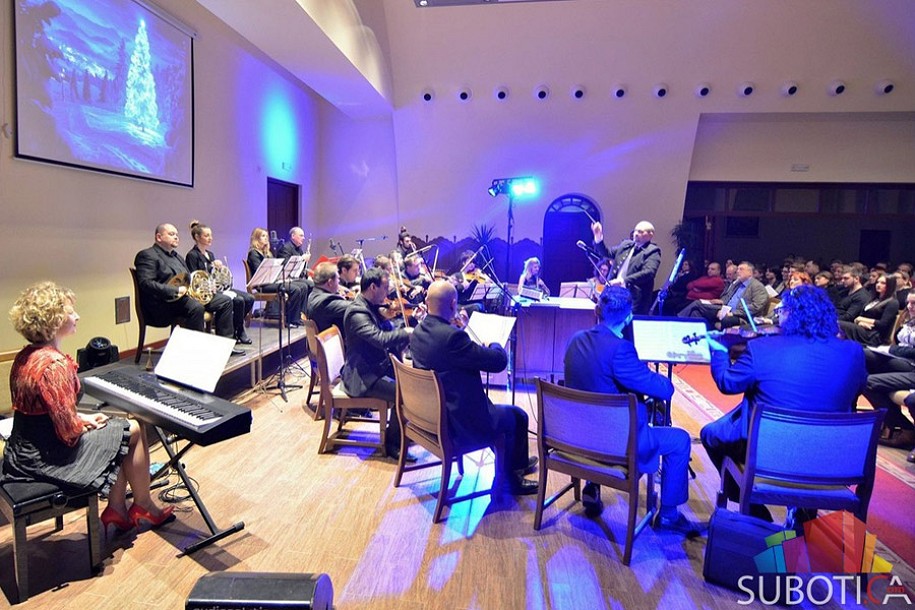 Održan Novogodišnji koncert Vojvođanskog kamernog orkestra