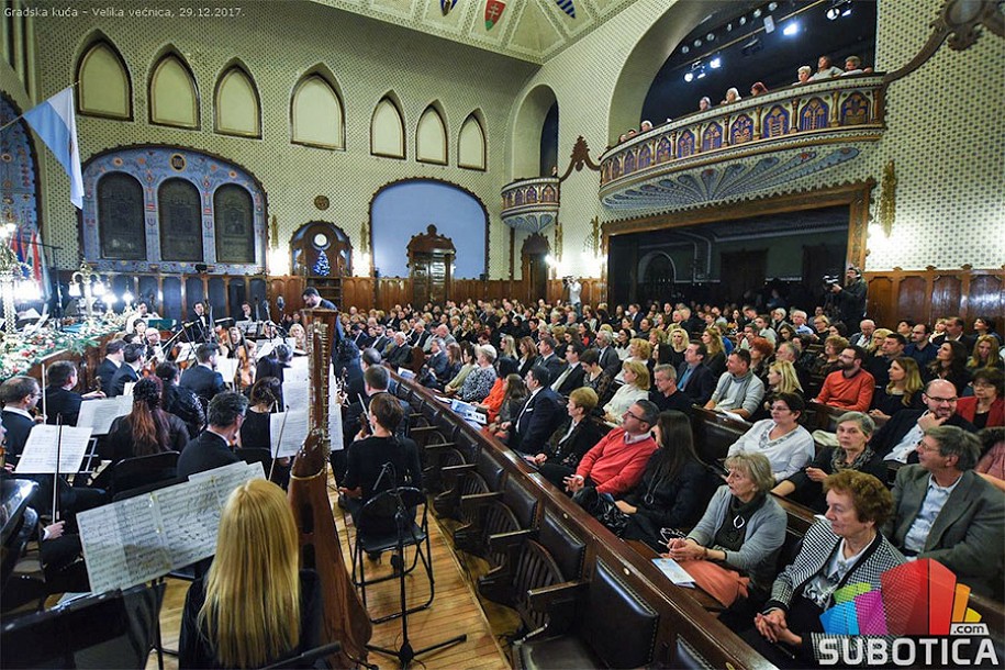 Subotički simfonijski orkestar oduševio publiku