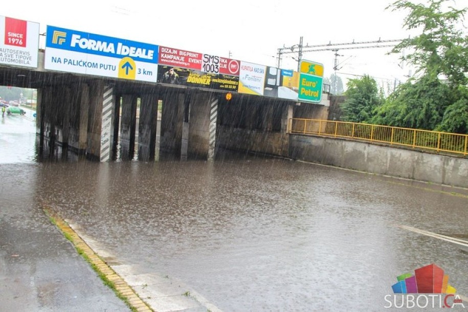 Nova kiša i novi problemi na subotičkim ulicama