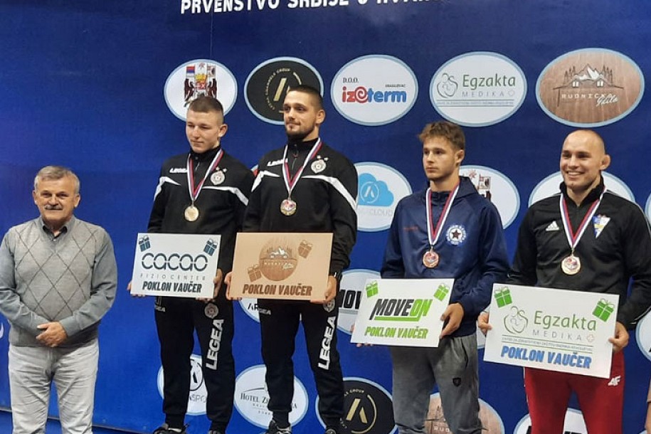 Rvanje: Spartak treći na Državnom prvenstvu za seniore