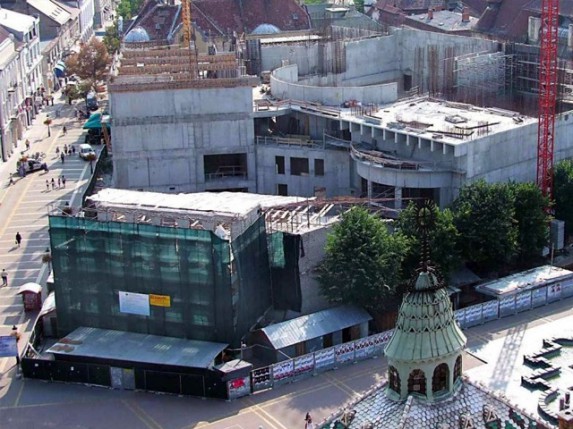 Limit za pozorište 10 miliona evra