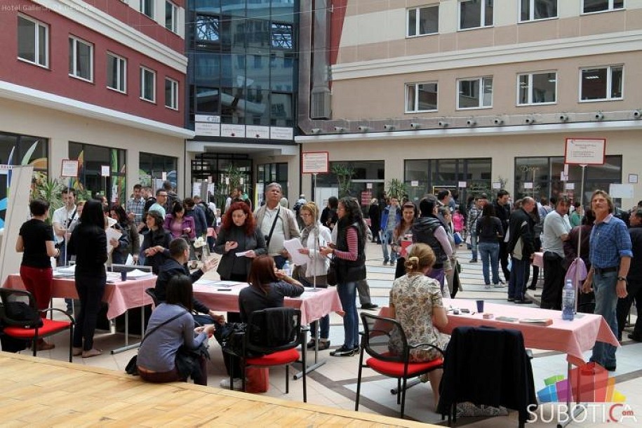 Sajam zapošljavanja danas u hotelu Galleria