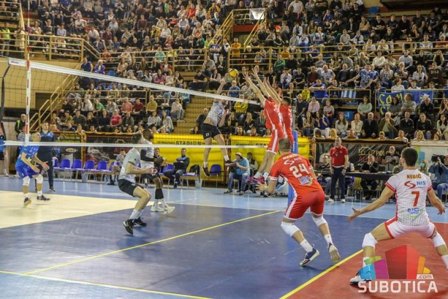 Odbojka: Spartak poražen u prvom meču finalne serije, drugi se igra u nedelju u Novom Sadu