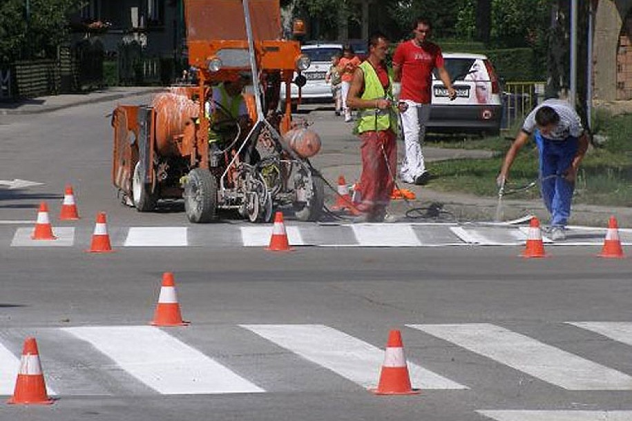Počelo obnavljanje horizontalne signalizacije