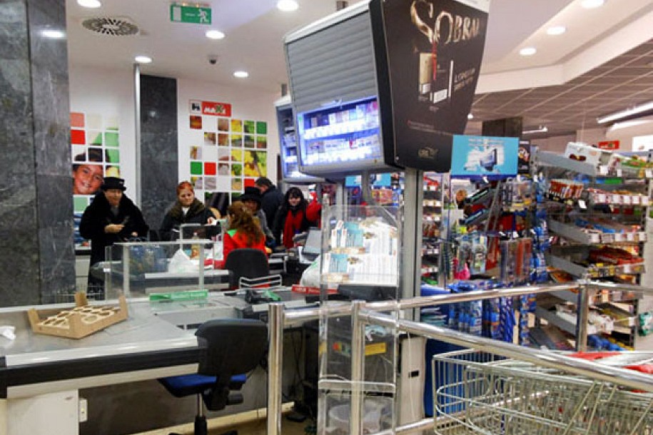 Gužve u supermarketu Maxi u Subotici ne prave kupci, nego loš menadžment