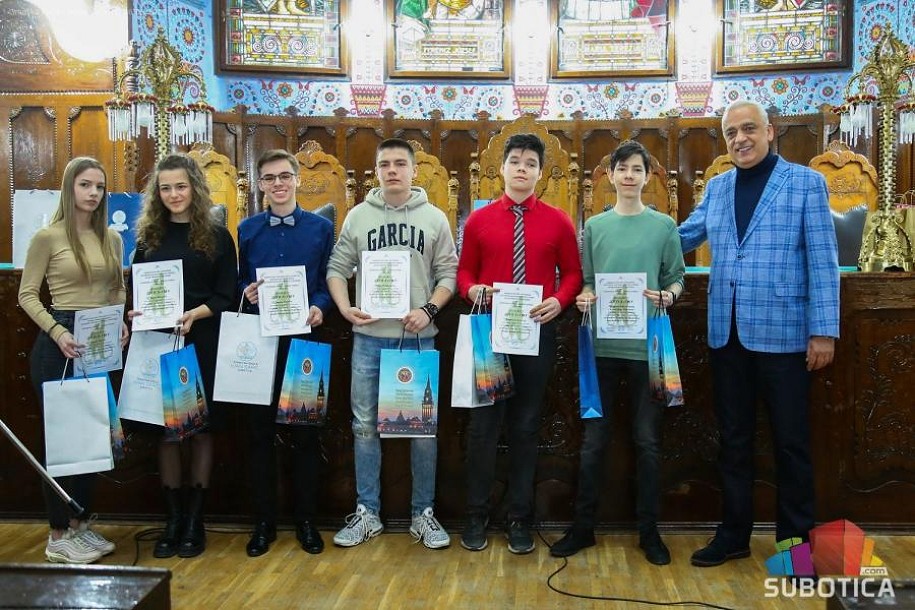 Najuspešnijim mladim matematičarima dodeljena priznanja