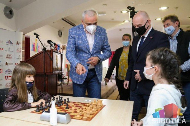 Šah: Otvoren XIV Festival "kraljevske igre" i Prvenstvo Srbije za kadete