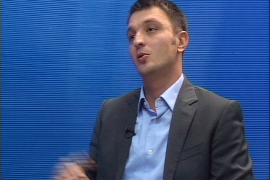 Ne ruše se kuće niti Zelena fontana, kaže Nebojša Janjić