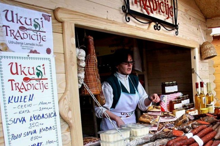 "Ukusi tradicije": Od Lemeškog kulena do pekmeza od šipka