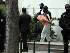 Ubicu odala platna kartica žene koju je zadavio i zakopao