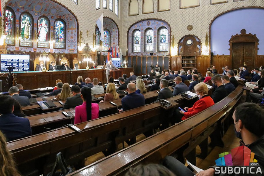 Usvojena promena Statuta - bunjevački u službenoj upotrebi kao četvrti jezik Grada Subotice