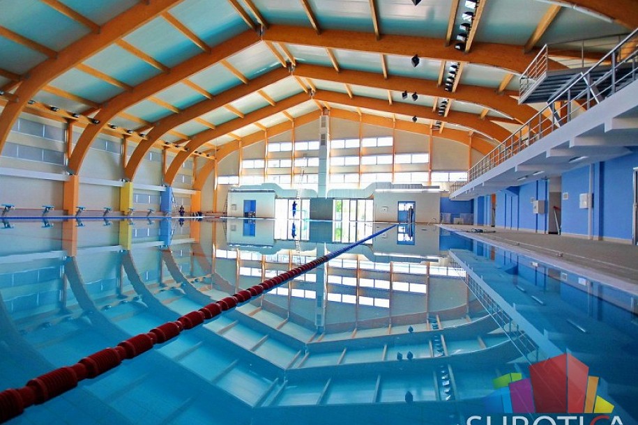 U prva 3 dana na bazenu 2.000 Subotičana