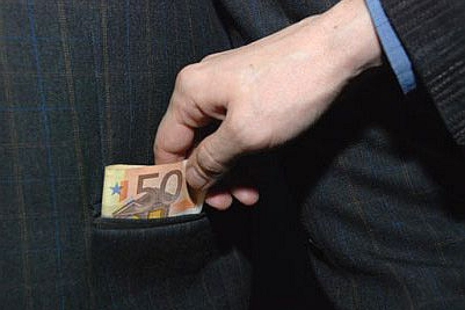 Priveden subotički ginekolog zbog primanja mita