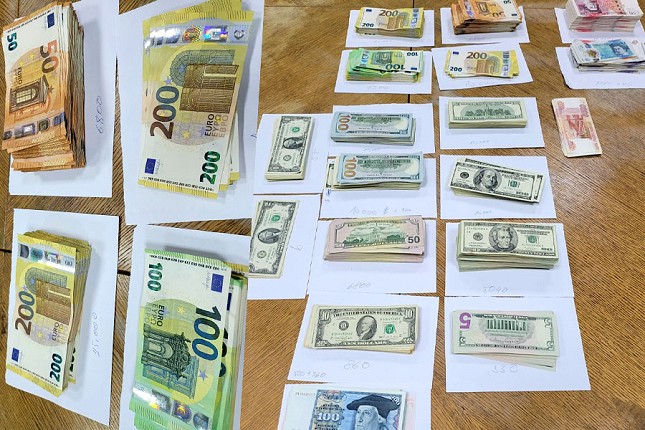 Na Kelebiji zaplenjen novac i hartije od vrednosti u iznosu od 15 miliona evra