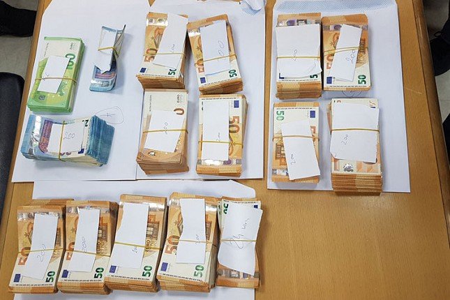 Za dva dana otkriveno 240.000 neprijavljenih evra na Horgošu